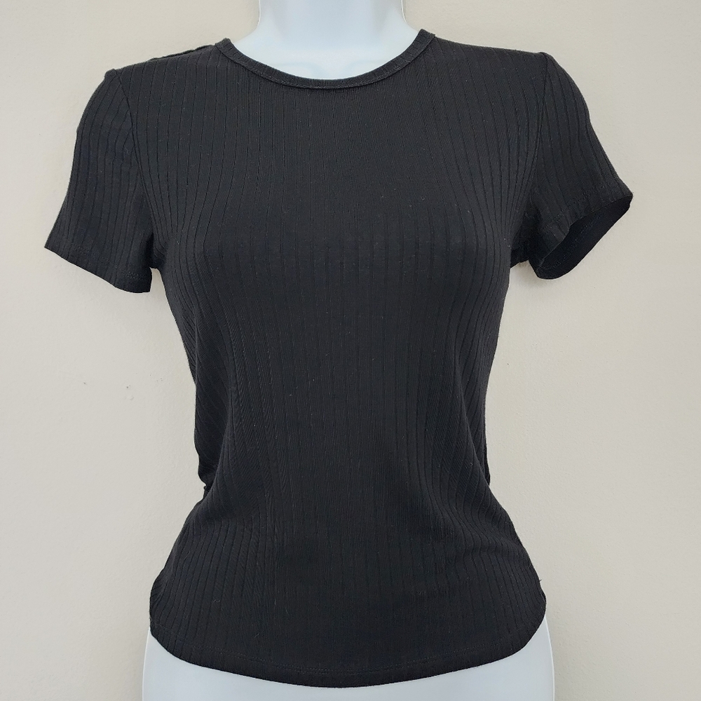 Free People Stretchy Black Tee - XS
